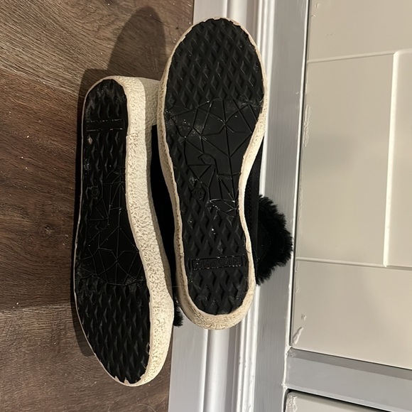 Marc Cain 9 1/2 or 40. fuzzy sneakers. Jaguars. Black white. - Picture 6 of 8